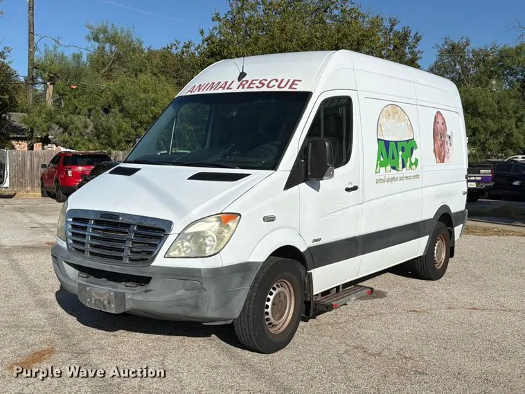 2012 Freightliner Sprinter van