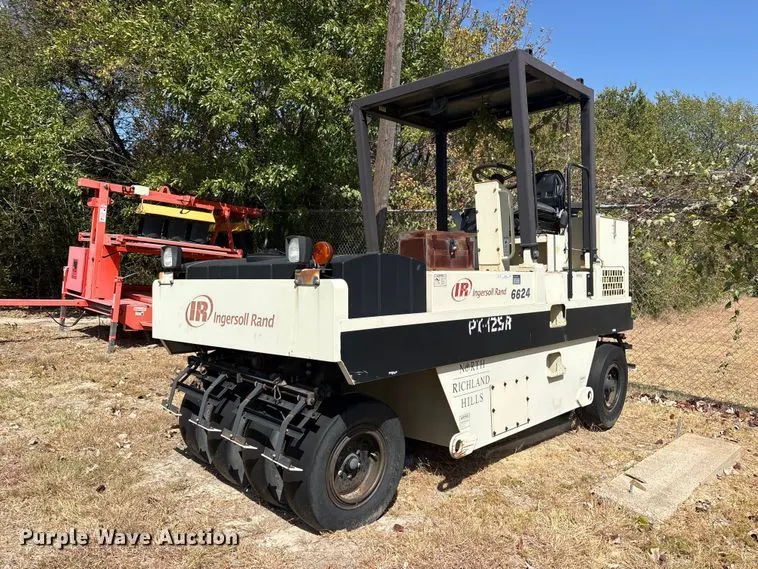 2006 Ingersoll Rand PT125R pneumatic roller