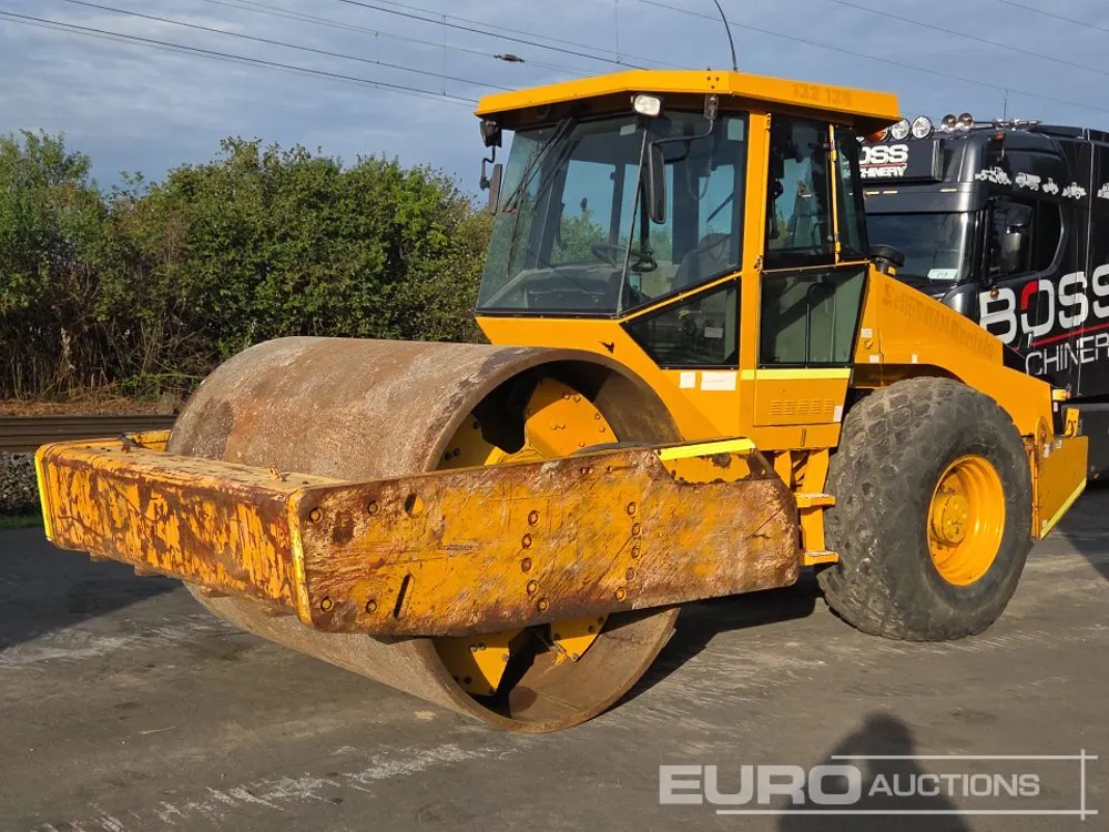 2011 Dynapac CA612D