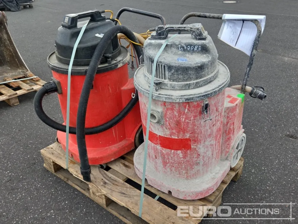 Wet & Dry Vacuum Cleaner (2 of)