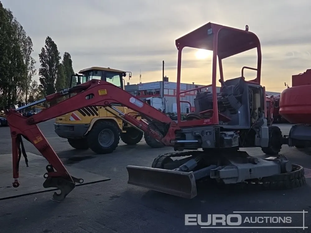 2017 Volvo ECR25D