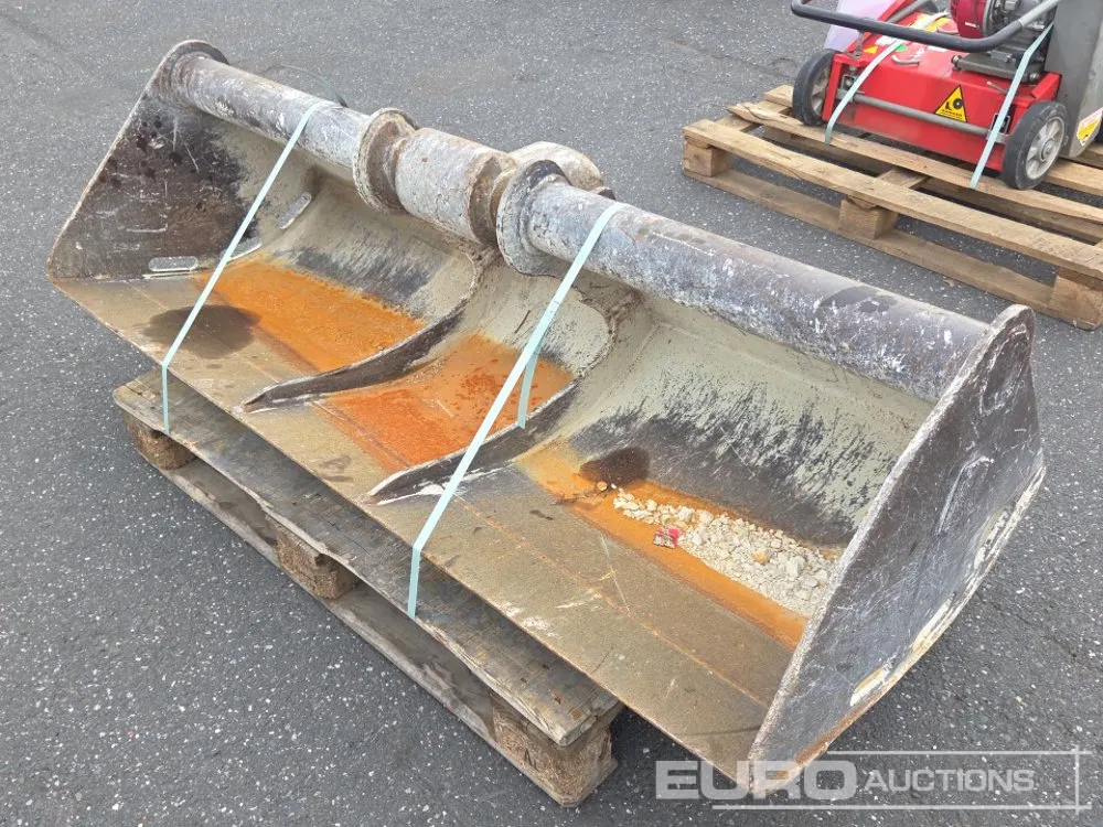 64" Ditching Bucket, MORIN to suit 4-6 Ton Excavator
