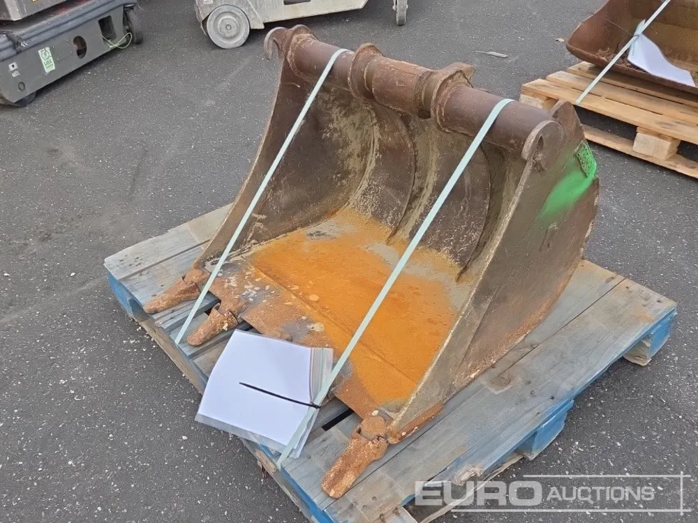 32" Digging Bucket, MORIN to suit 4-6 Ton Excavator