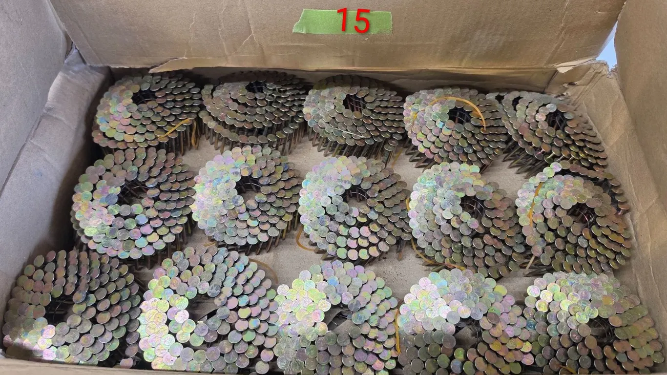 1 ¼” Roofing Nails – Full Box