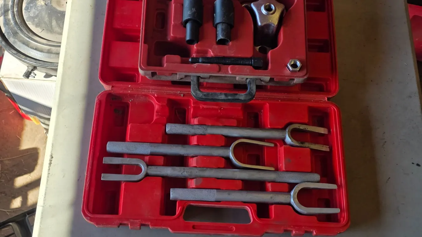 *OFFSITE* Hub Puller & Tie Rod End Separators