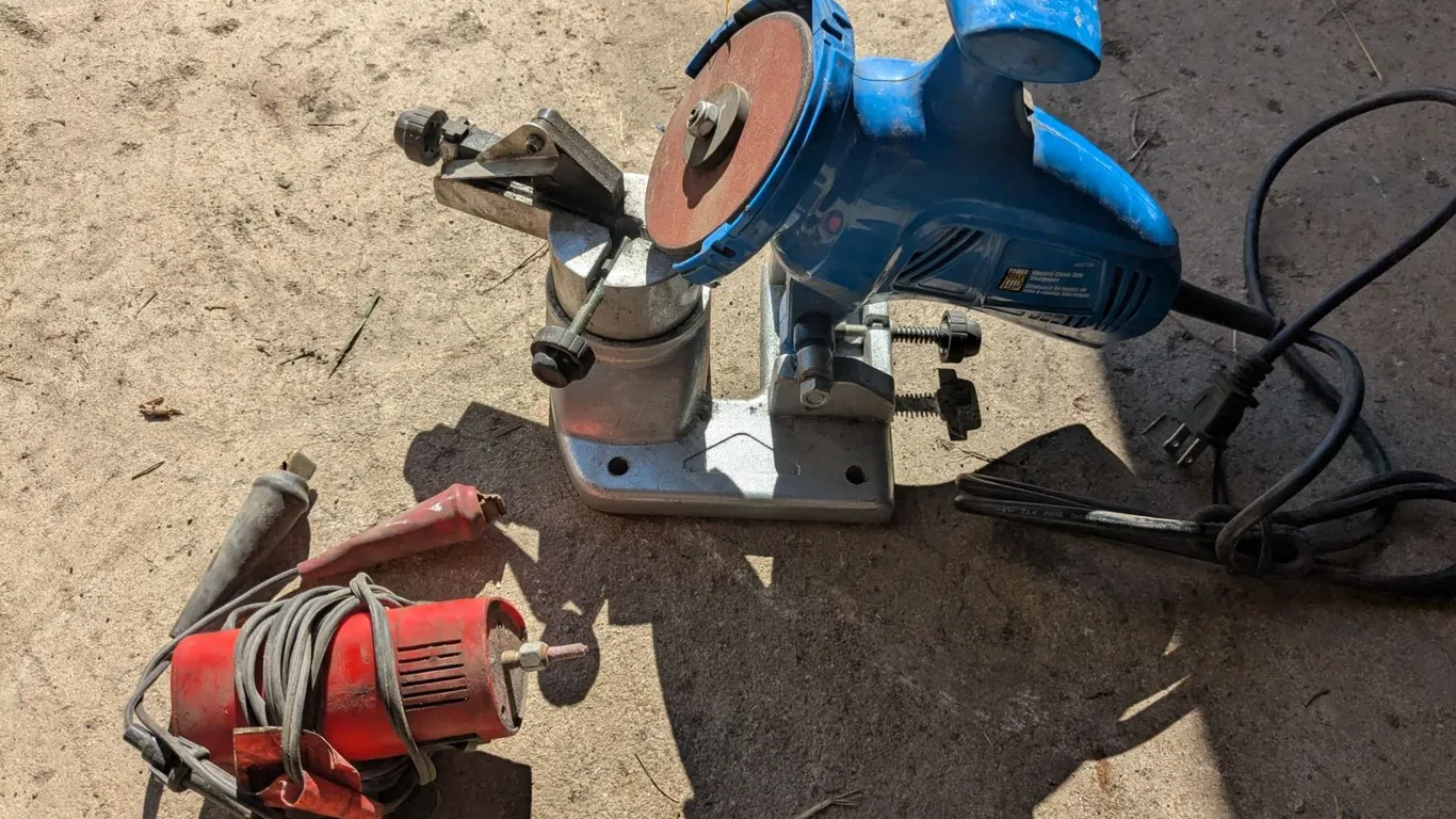 Electric Chainsaw Sharpeners