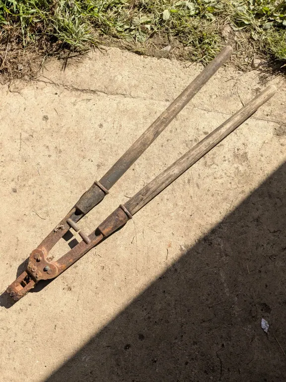 A-B. Jardine and co- Heavy duty pipe cutter
