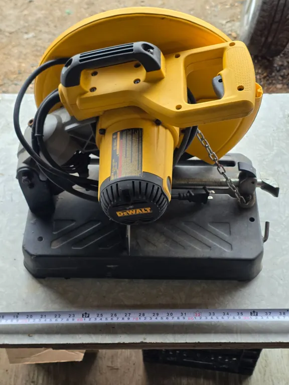 14" dewalt chop saw- works