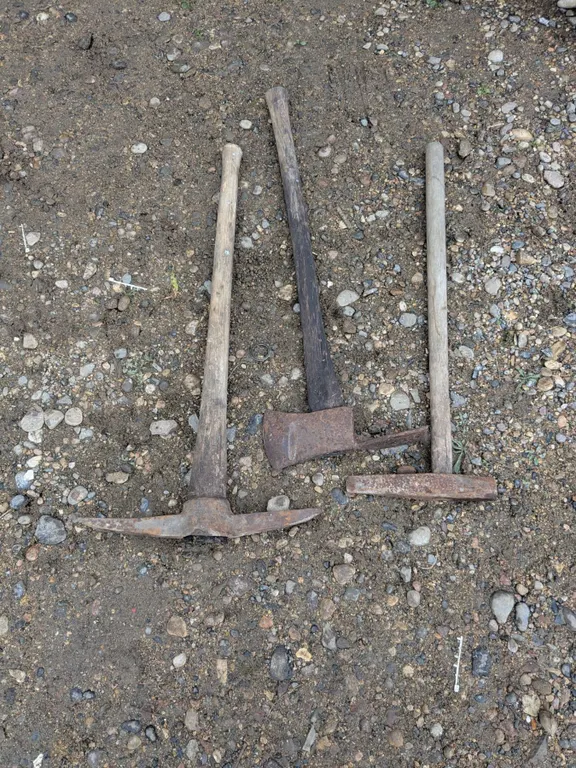 Modified Axe, Pickaxe, Railway Chisel