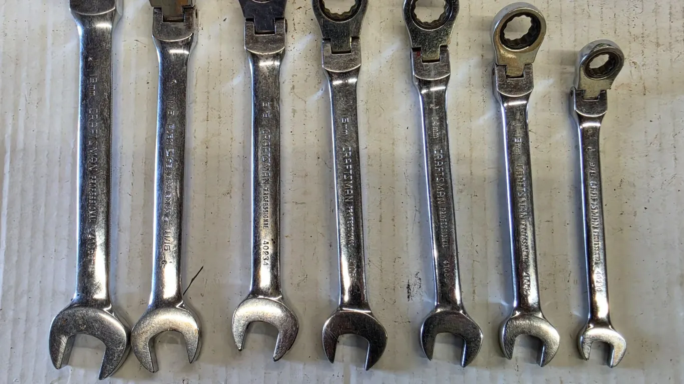 (7) Flex Head Ratchet Wrenches