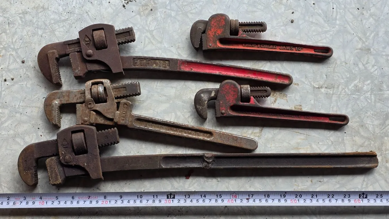 Assorted pipe wrenches