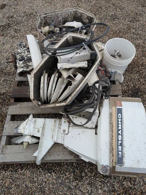 Misc. Pallet Lot – (3) Outboard Motors for Parts or Repair