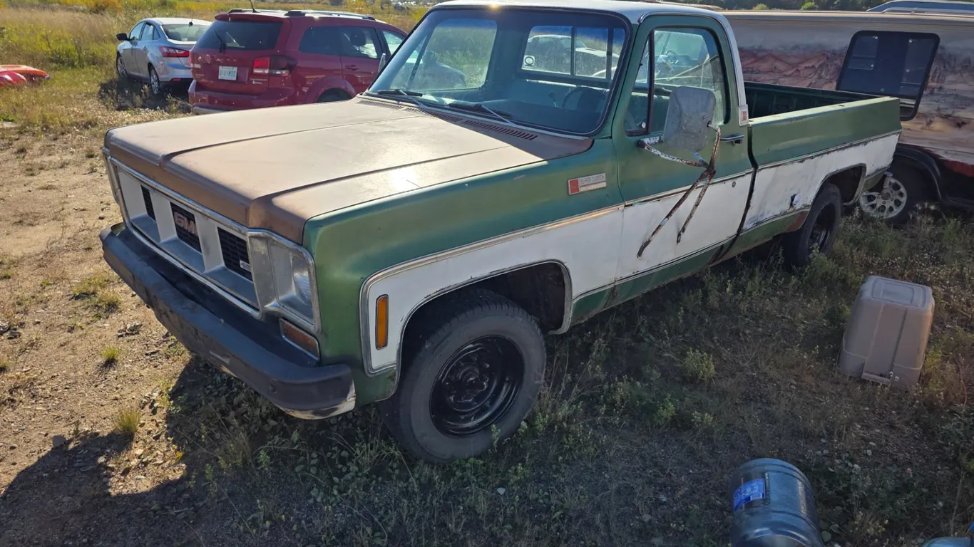 *OFFSITE* 1974 GMC super custom 2500 -VIN: TCZ2441518459