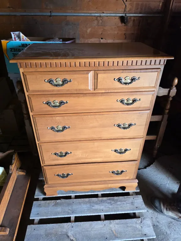 Wood Dresser – 32”x 17”x 44”H