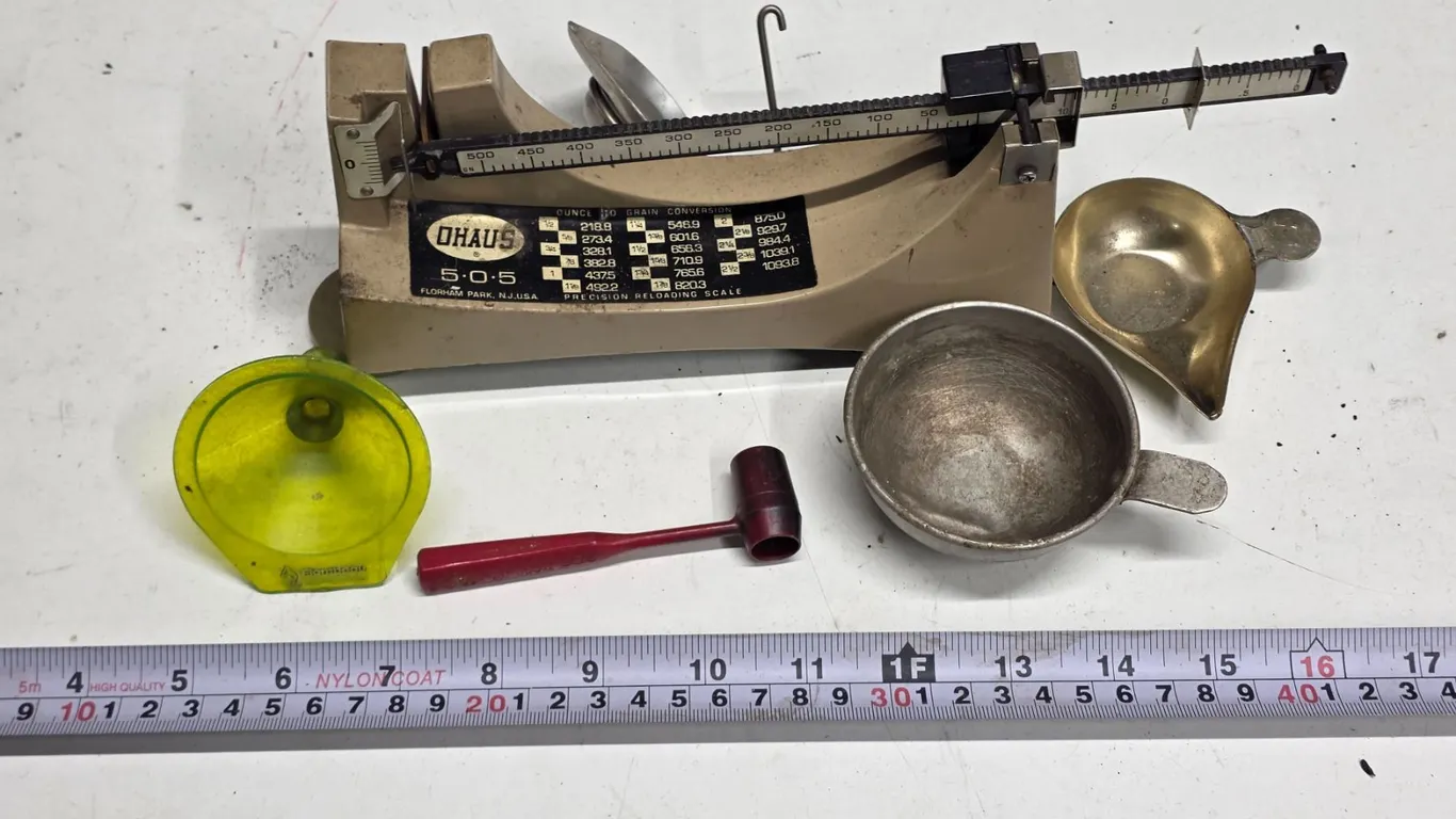 Ohaus Reloading Scale lot