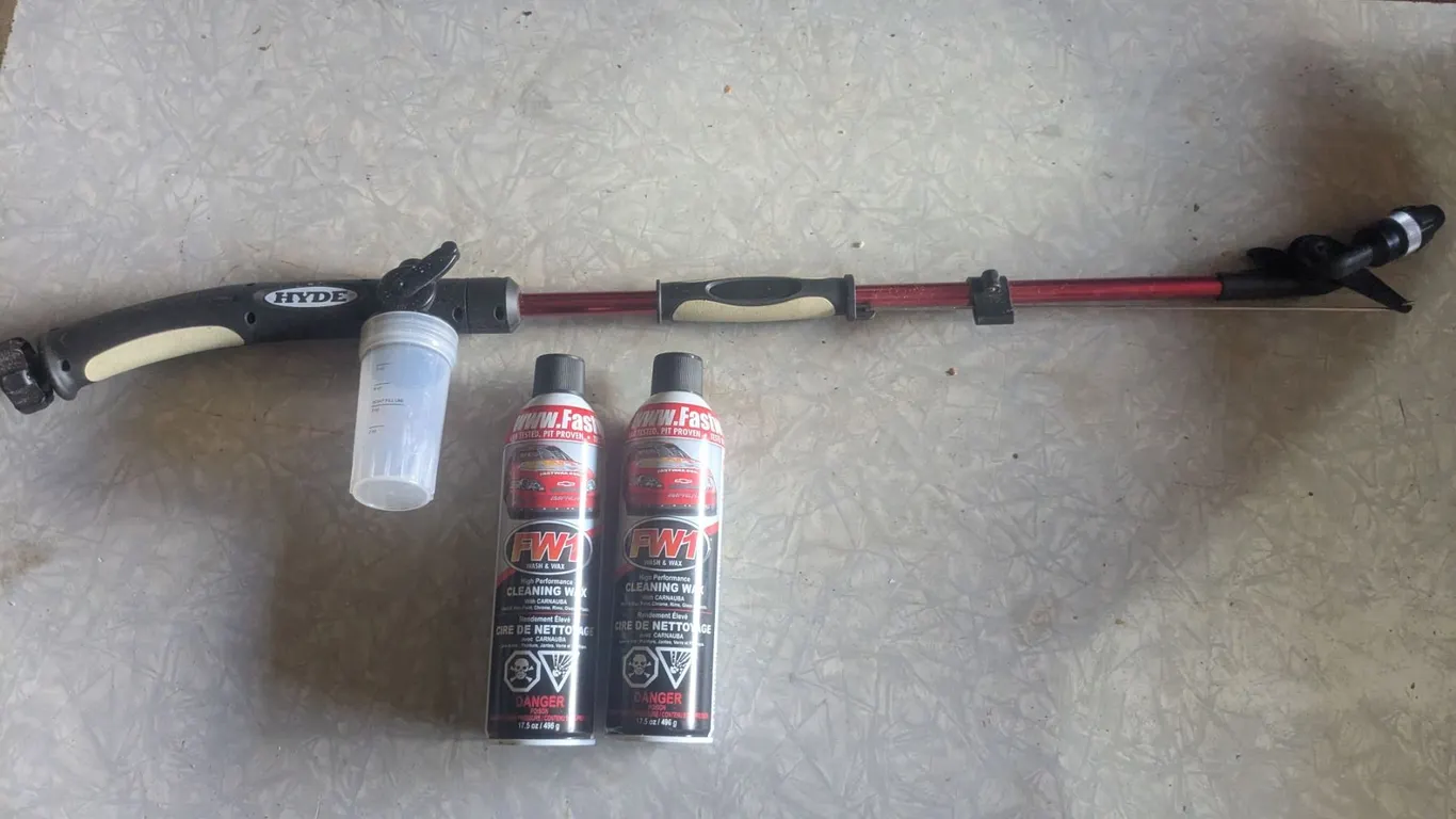 Car Wax and Power Washer End for Garden Hose