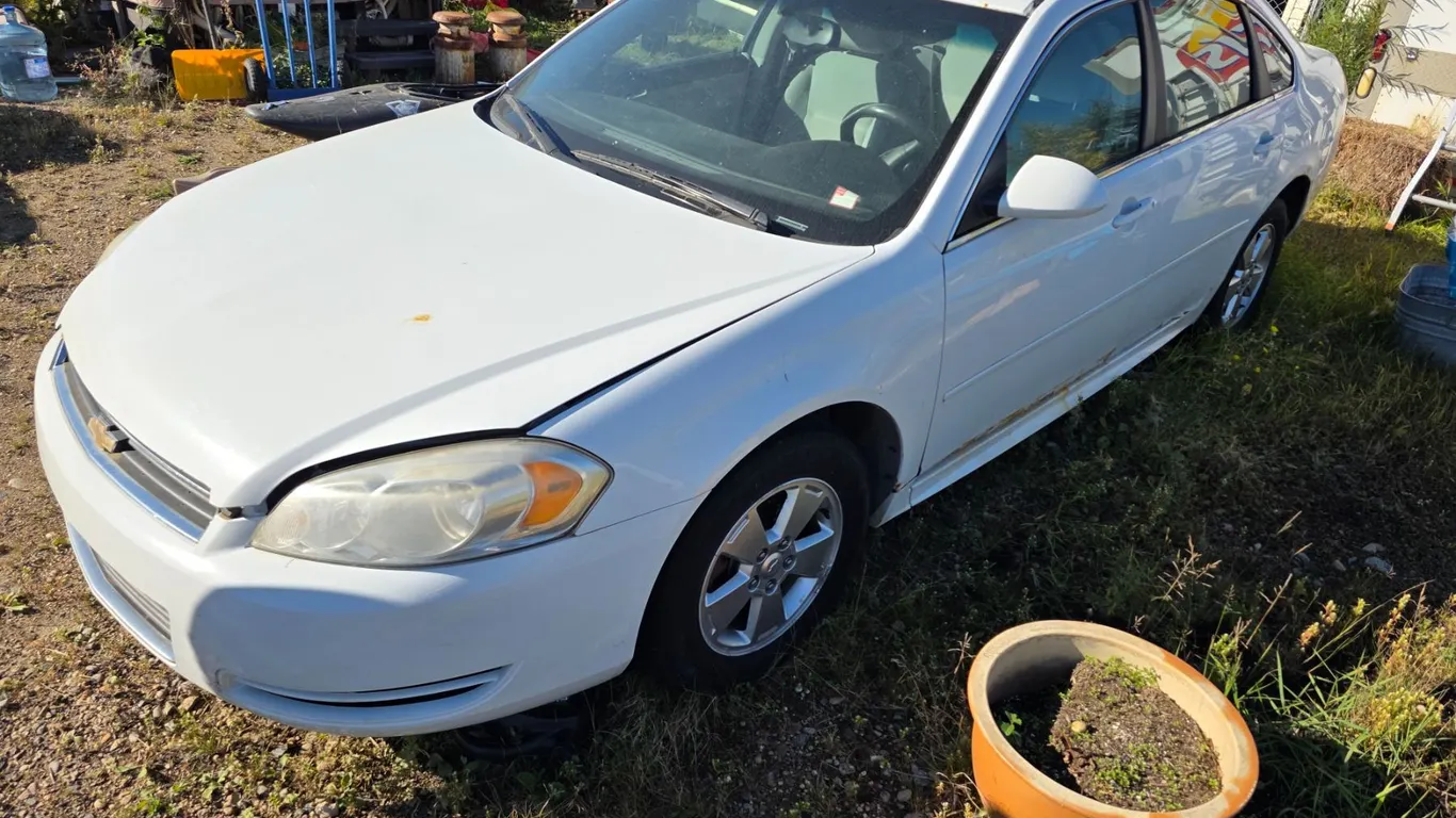 *OFFSITE* 2011 Chevy impala- VIN:2G1WB5EKXA1188617
