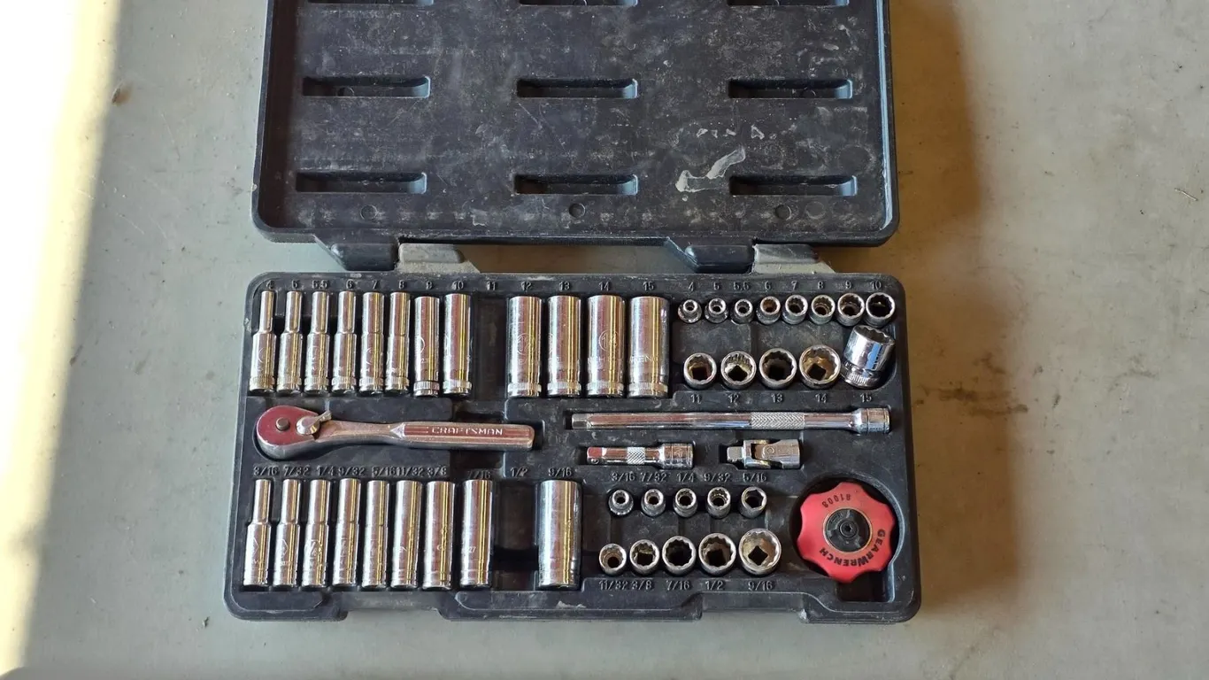 *OFFSITE* Socket Set (Missing ½” & 11mm)