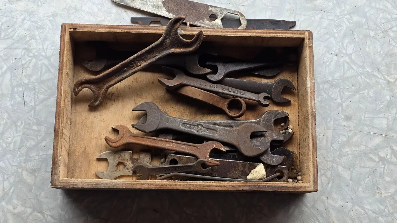 Antique wrenches