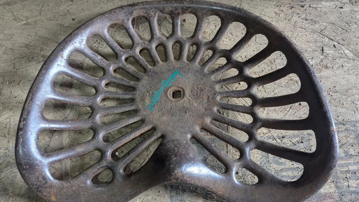 Cast Iron Tractor Seat