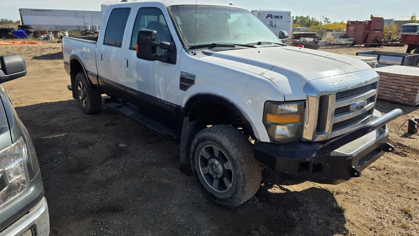 2010 Ford F350 crewcab diesel truck- 1FTWW3BRXAEA16278