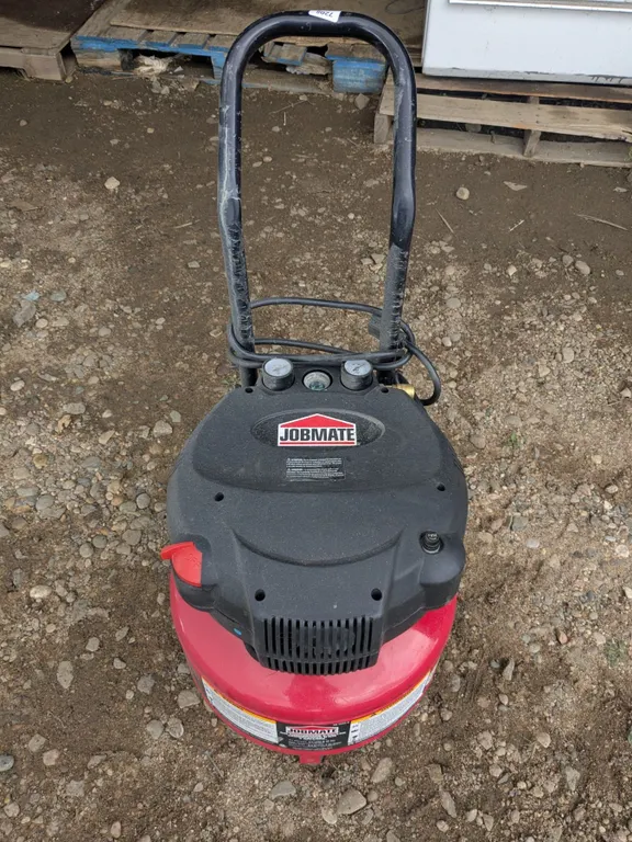 Jobmate 8 gal Air Compressor