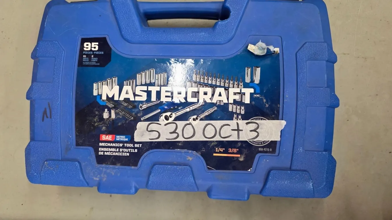 *OFFSITE* Mastercraft Socket Set