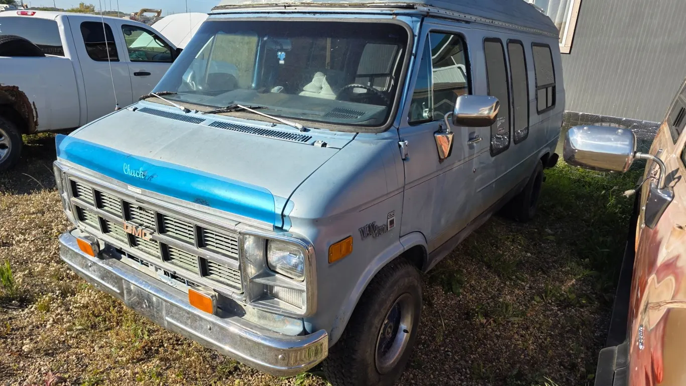 *OFFSITE* 1981, GMC VAN- VIN:2GDEG25M9B4508851