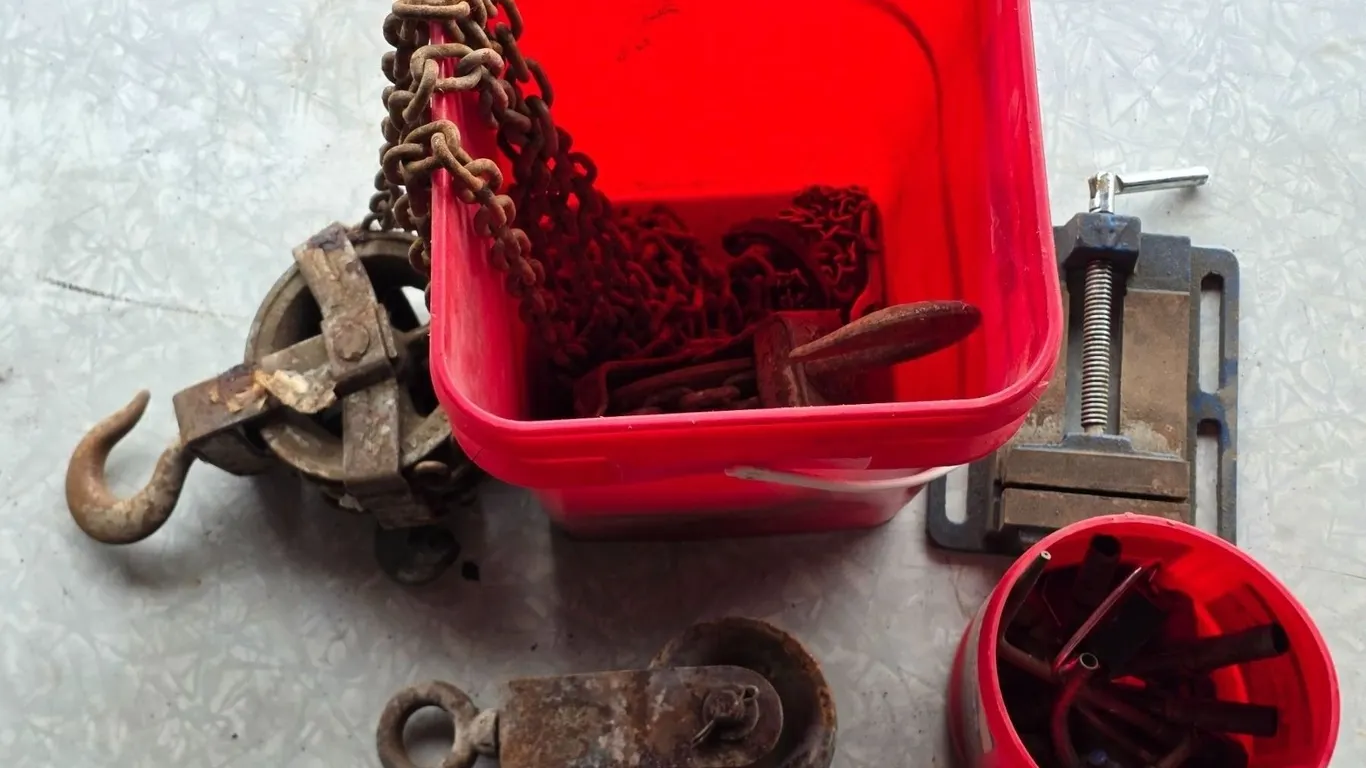 Chain hoist and misc items