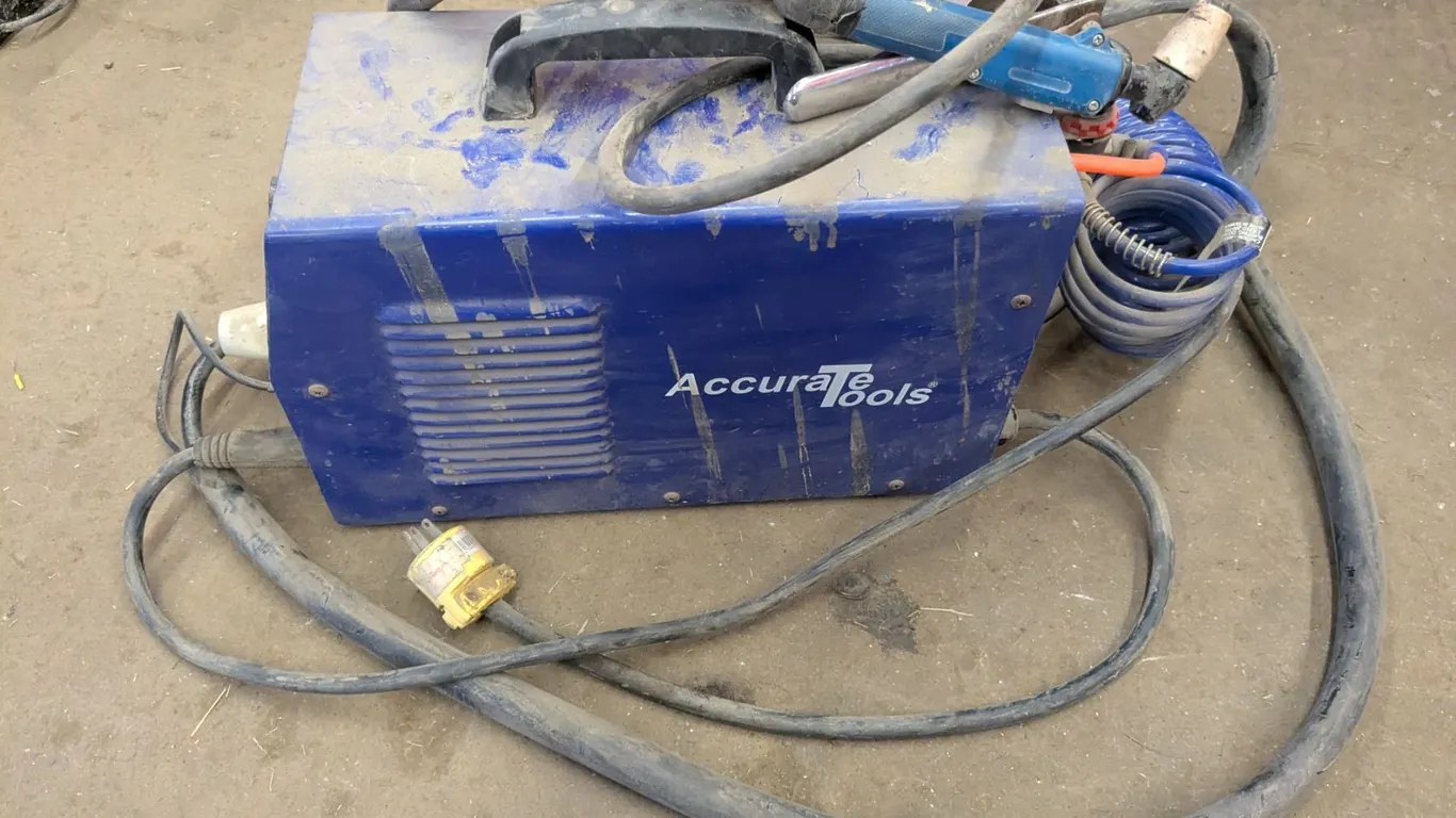 *OFFSITE* Accurate Tools Air Plasma Cutter – Working