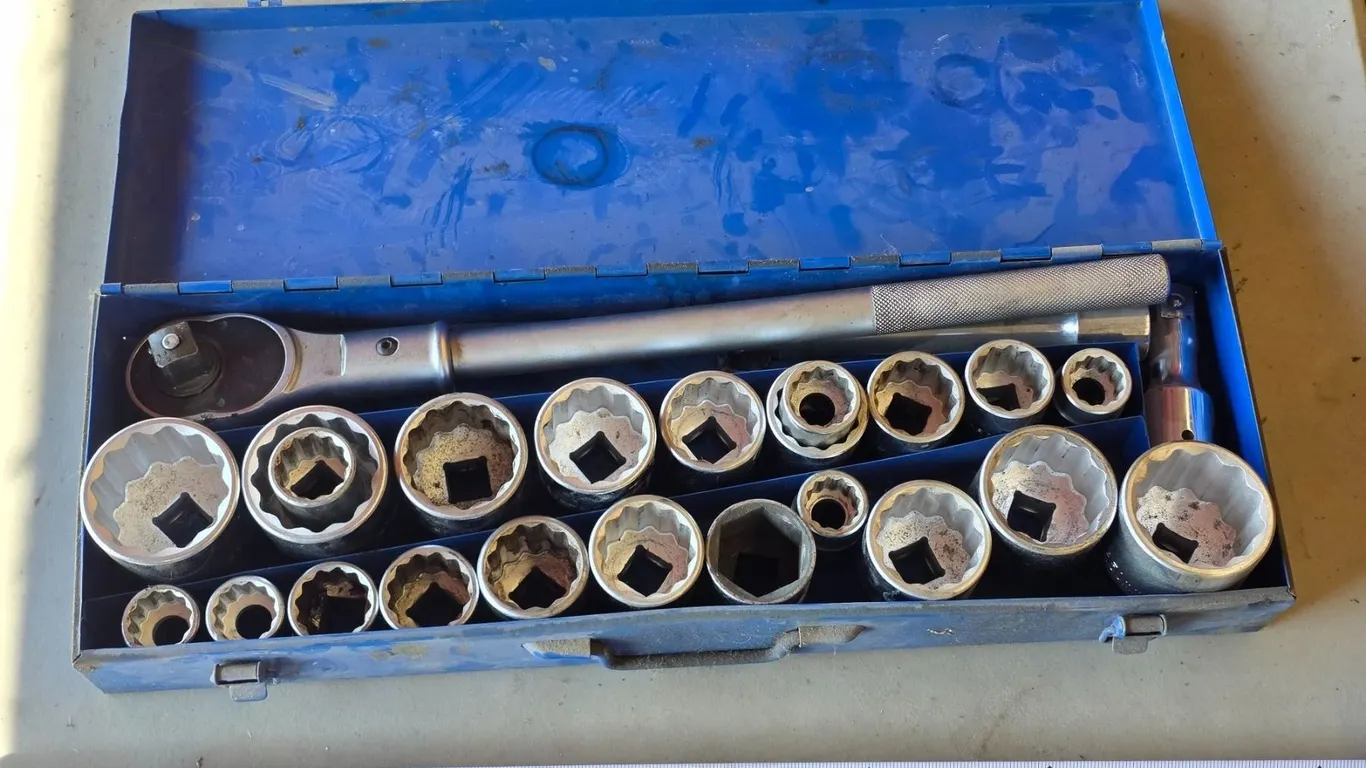 *OFFSITE* ¾” Drive Socket Set w/ Extra