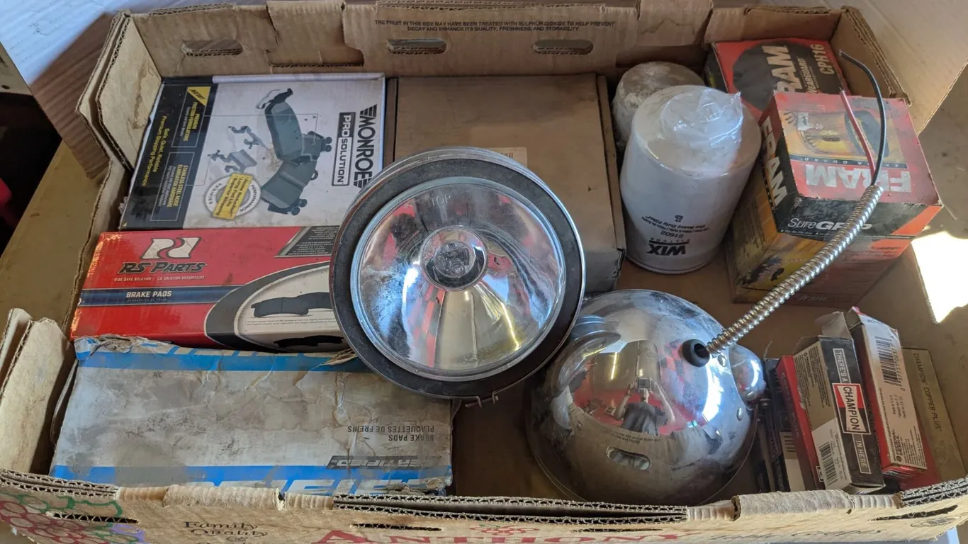 *OFFSITE* Box of NEW Assorted Auto Parts