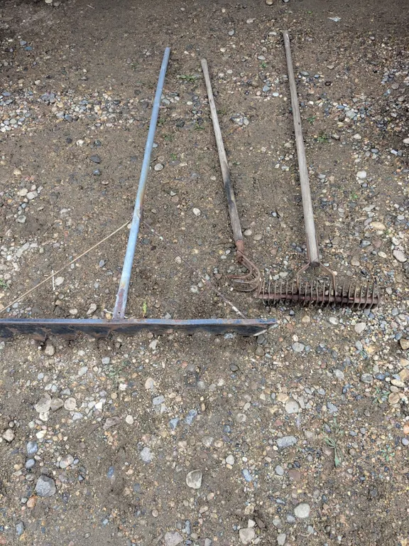 (3) Unique Rakes