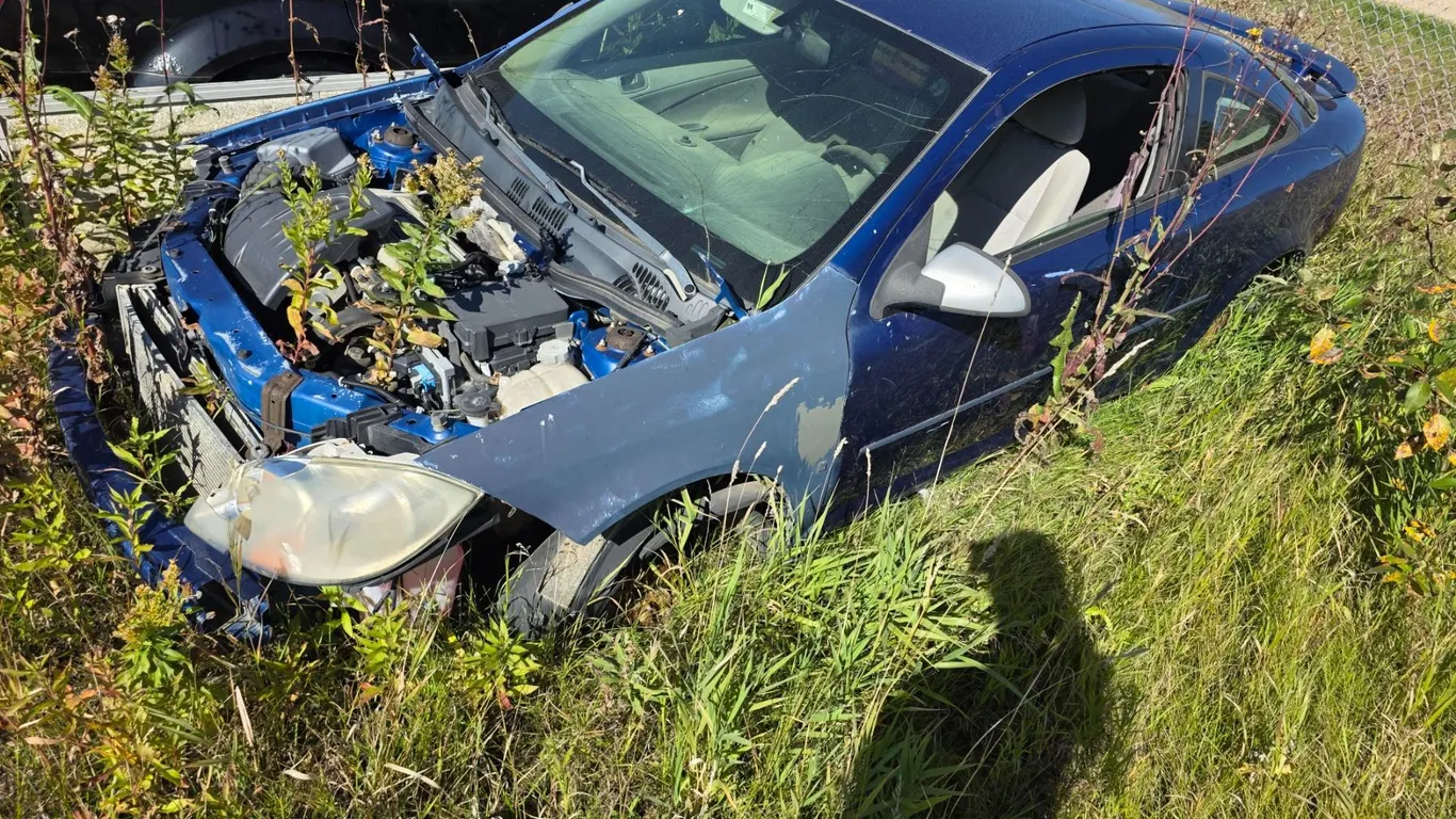 *OFFSITE* 2006, CHEV COBALT- VIN:1G1AJ15F067651528- AS IS, for parts/project