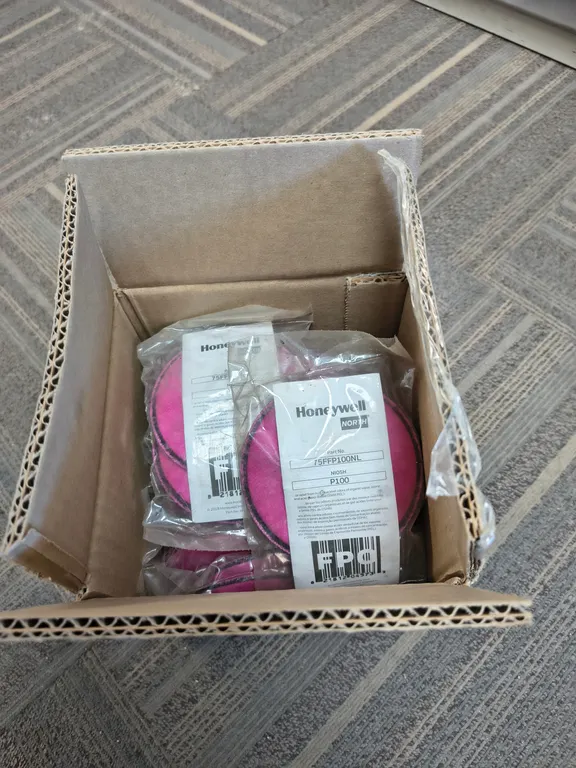Box of 10 Honeywell 75FFP100NL - NIOSH: P100 Filters