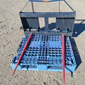 1- LandHonor Skidsteer Bale Speer