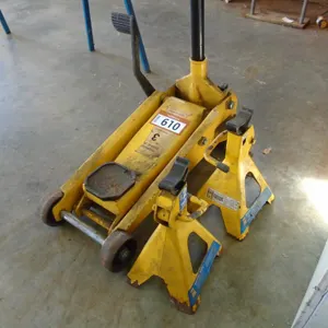 3 Ton Floor Jack; 2 2-Ton Jacks
