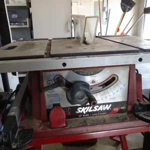 SkilSaw 15 amp Table Saw 10’ Blade w/ Stand