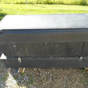 Vinyl Truck Toolbox & Wood Truck Toolbox