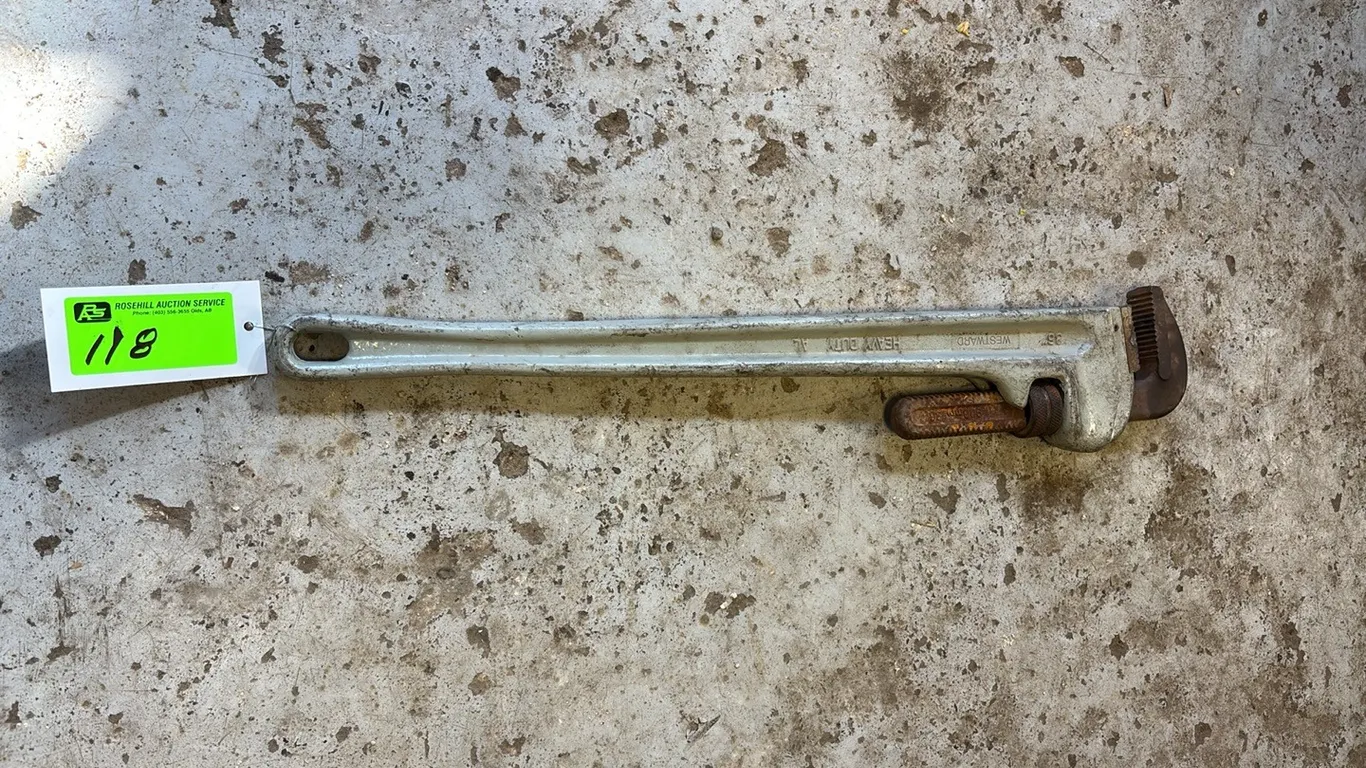 36" Westward Aluminum Pipe Wrench