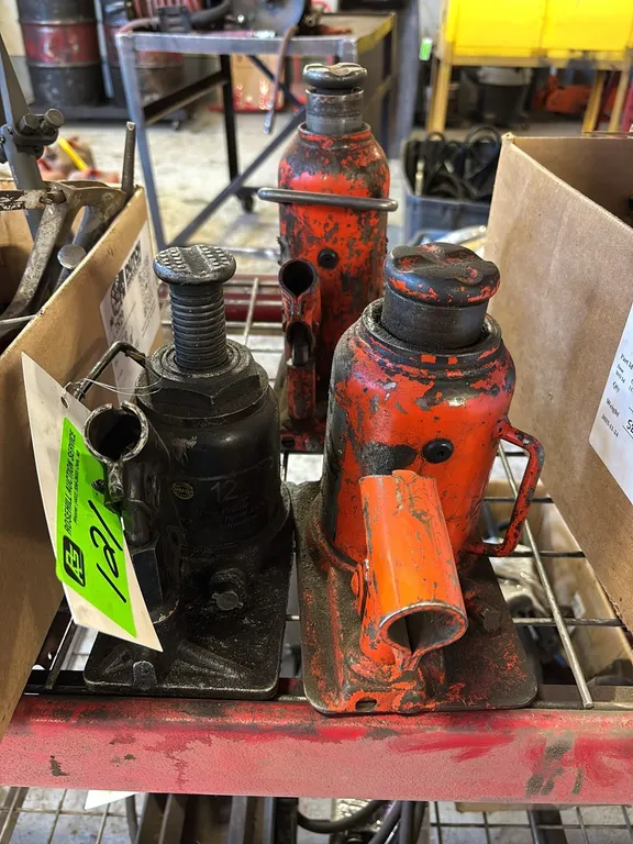 (3) Assorted Bottle Jacks with Handles