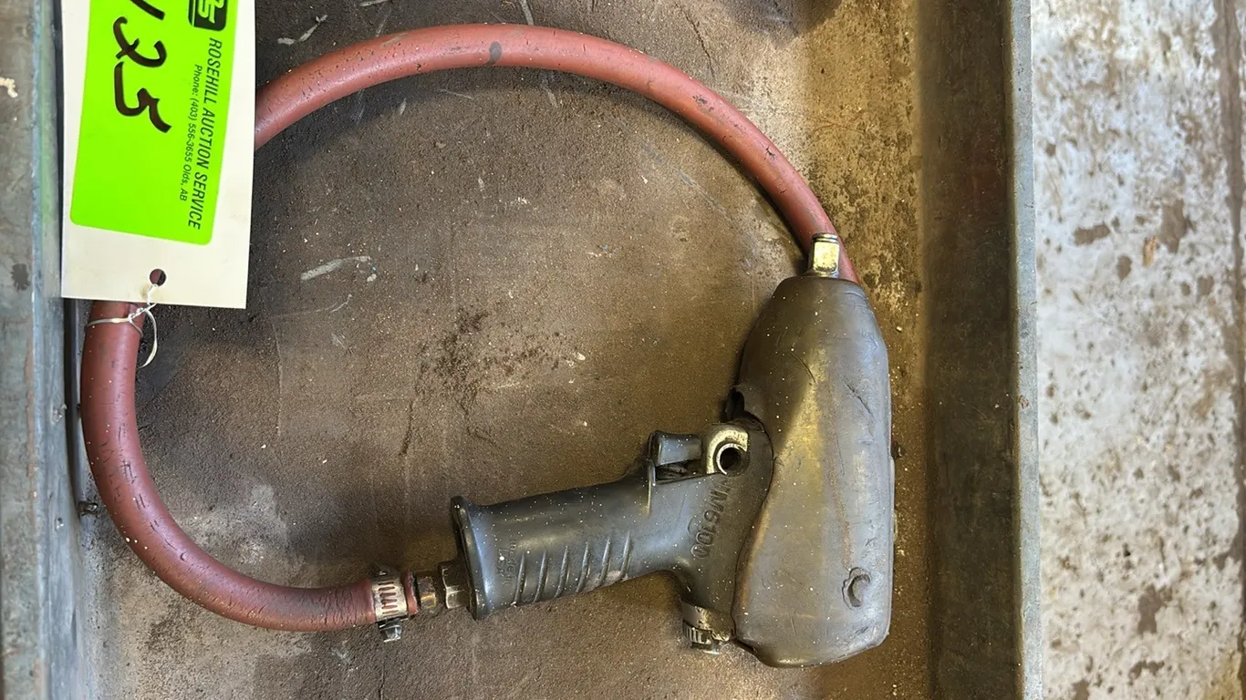 IM6100 1/2" Drive Air Impact Wrench