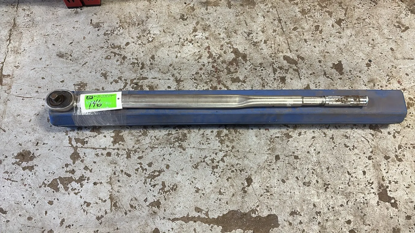 40"x3/4" Drive 600LB Torque Wrench