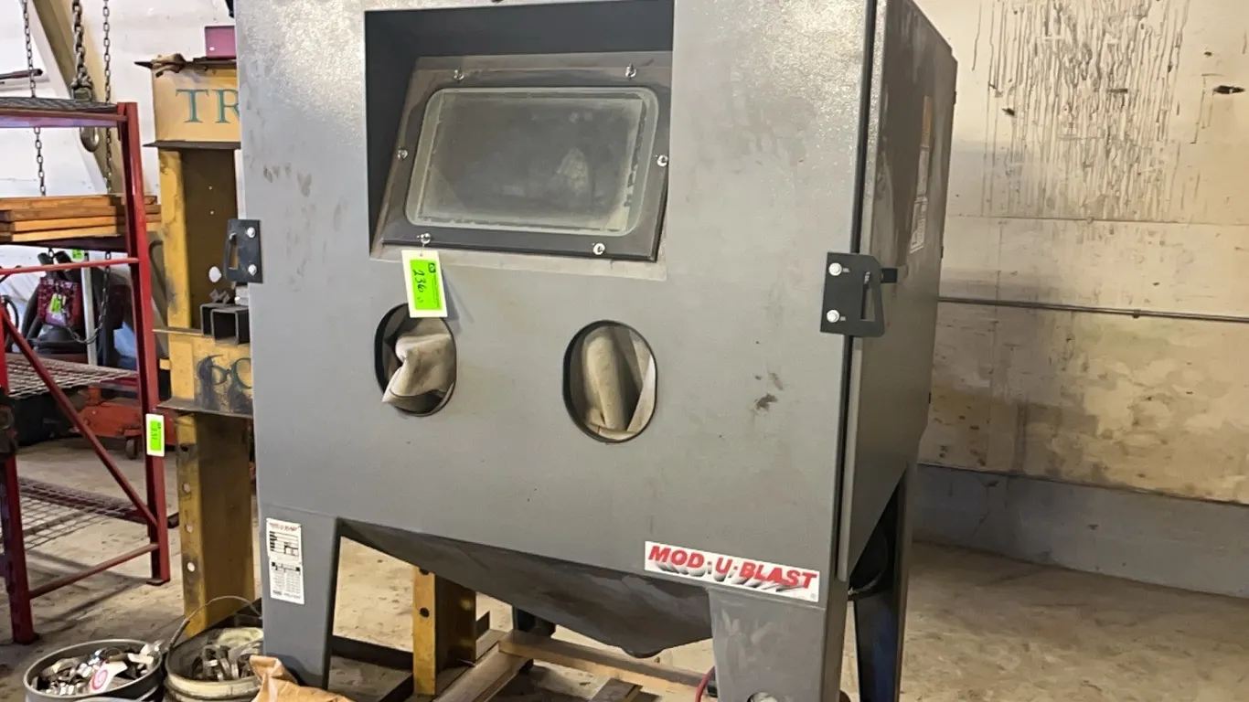 Complete Mod-U-Blast Self Contained Sand Blasting Unit