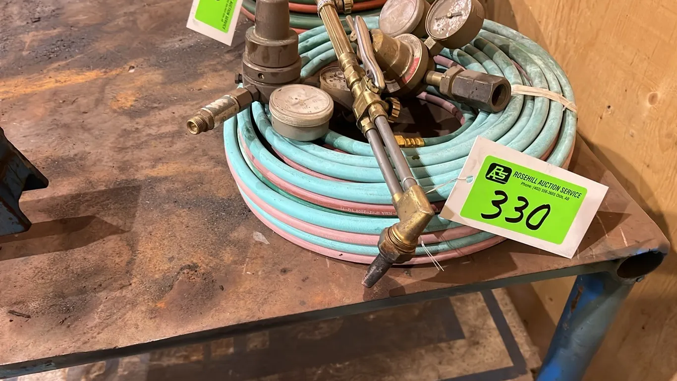 Oxy/Acetylene Hoses with Torch and Gauges