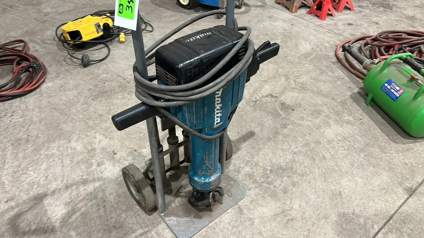 Makita 110V ND Jack Hammer with Extra Bits and Cart