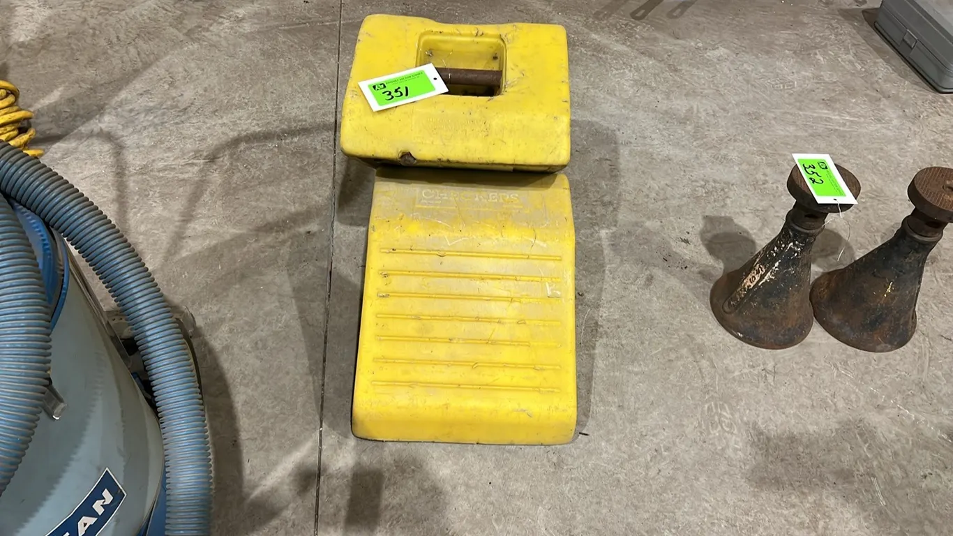 Set of Heavy Duty Poly Chock Blocks