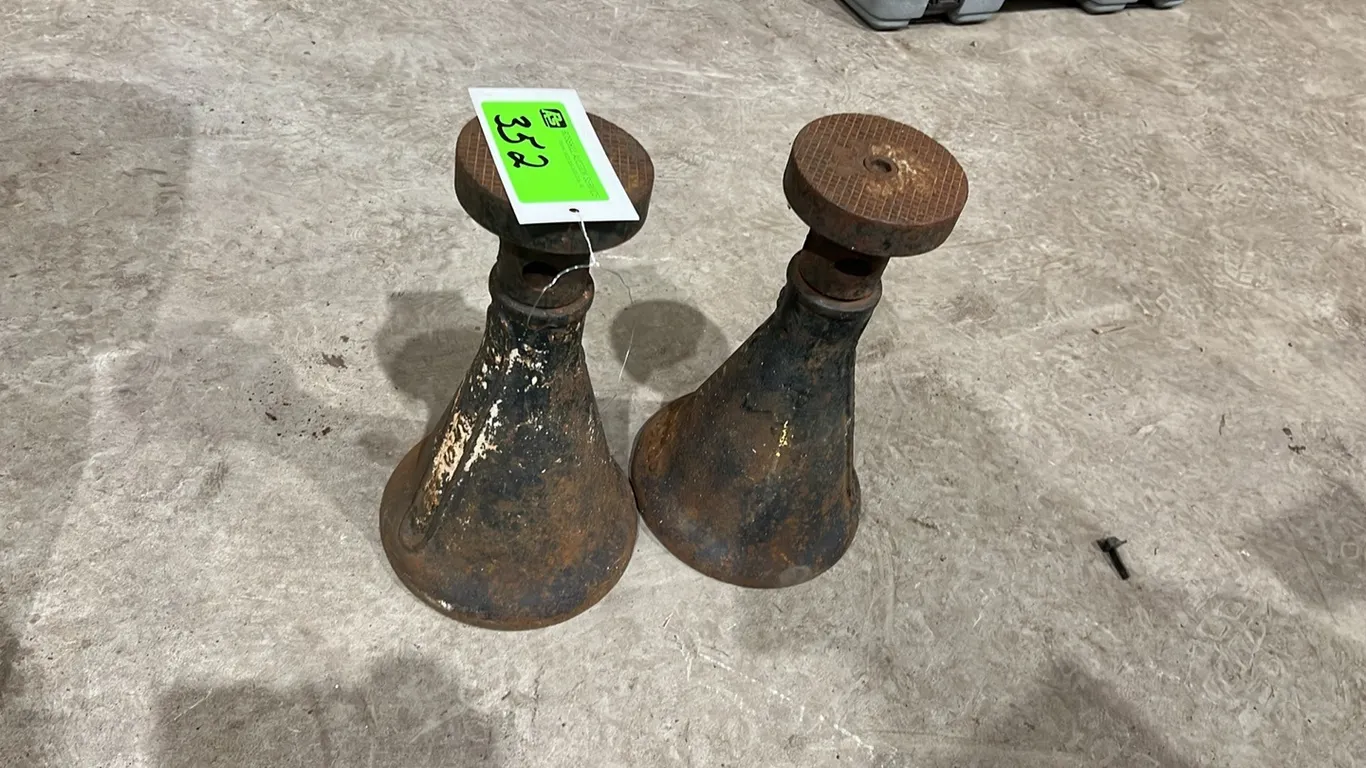 Set of Simplex Jack Stands