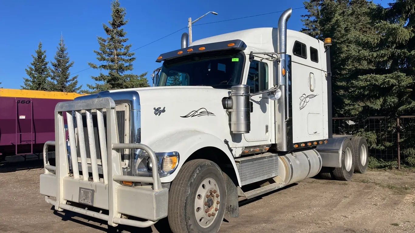 2007 International 9900i Truck VIN: 2HSCHAPRX7C466416