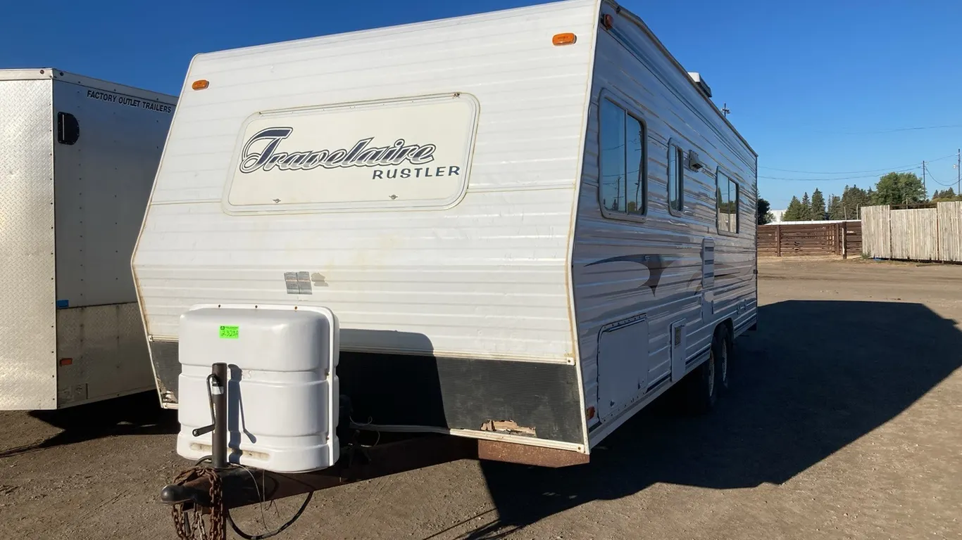 2001 Rustler 26' RT264 Travel Trailer VIN: 2TTRT26431R011574